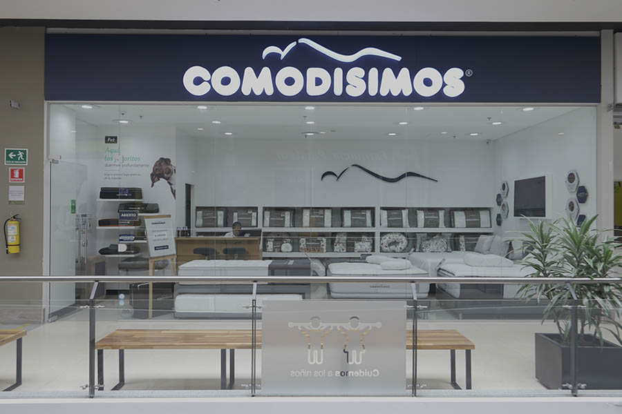 Comodisimos_La_Ceja
