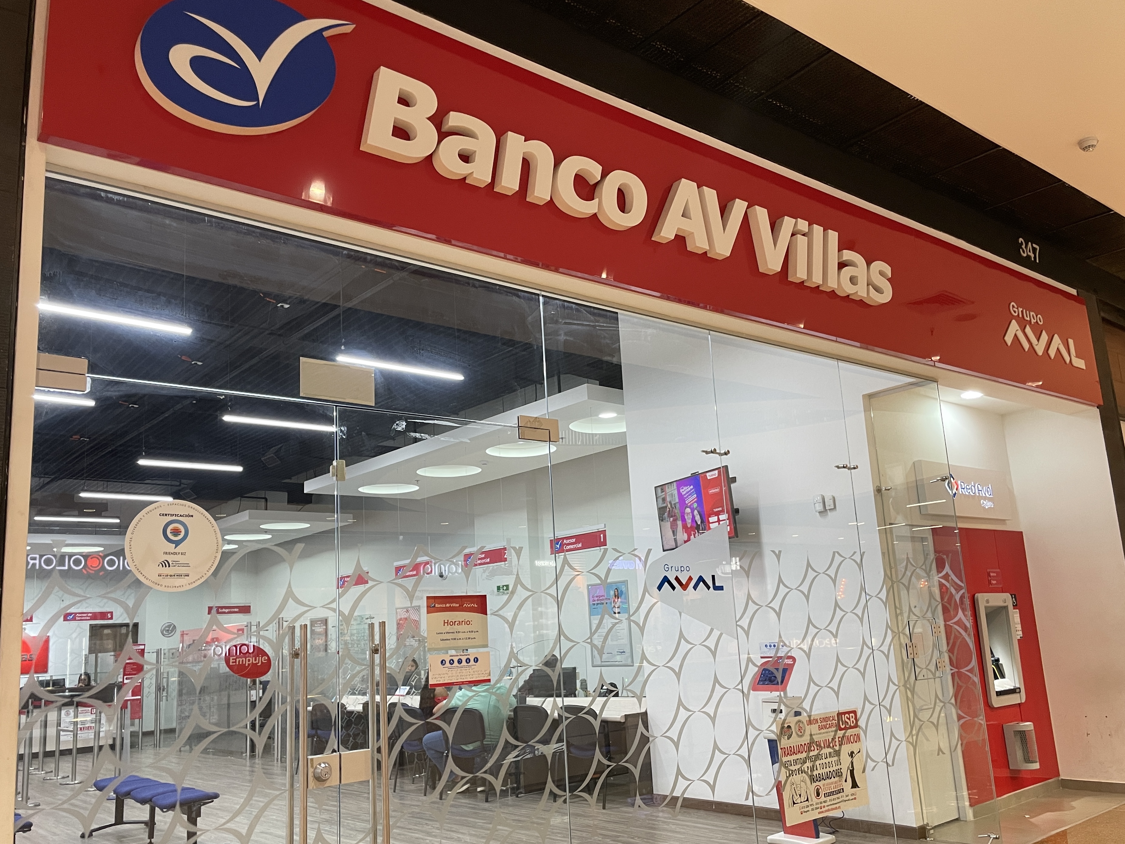 av villas